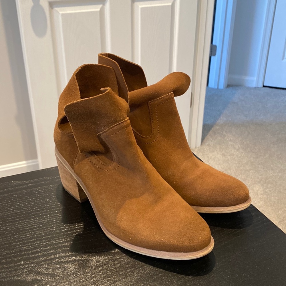 Brown Nordstrom BP Booties